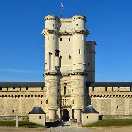 In Elegant And Charming 3-bedroom Near Bois De Vincennes Prázdninový dům *