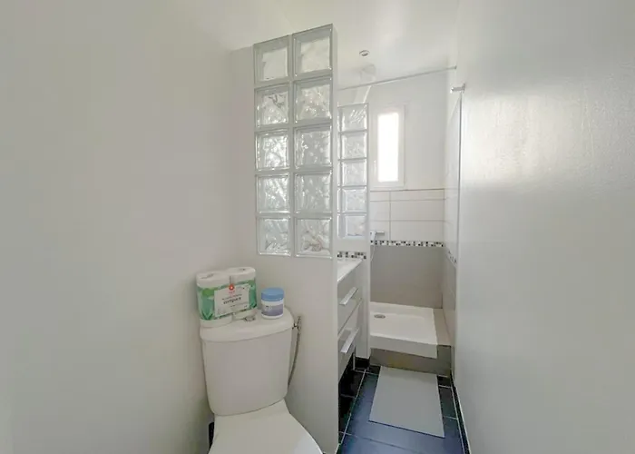 In Elegant And Charming 3-bedroom Near Bois De Vincennes * باريس
